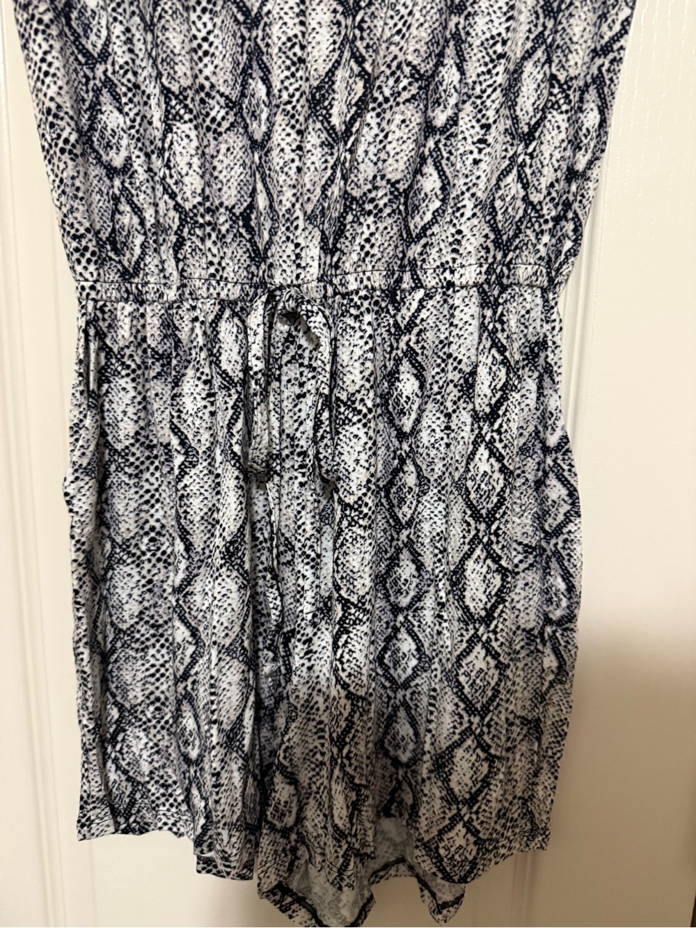 Zenana Snake Skin Romper NWOT - Picture 5 of 8